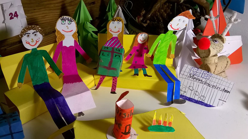 colorul paper figures