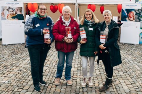 Leuchtende Herzen beim Basler Stadtlauf